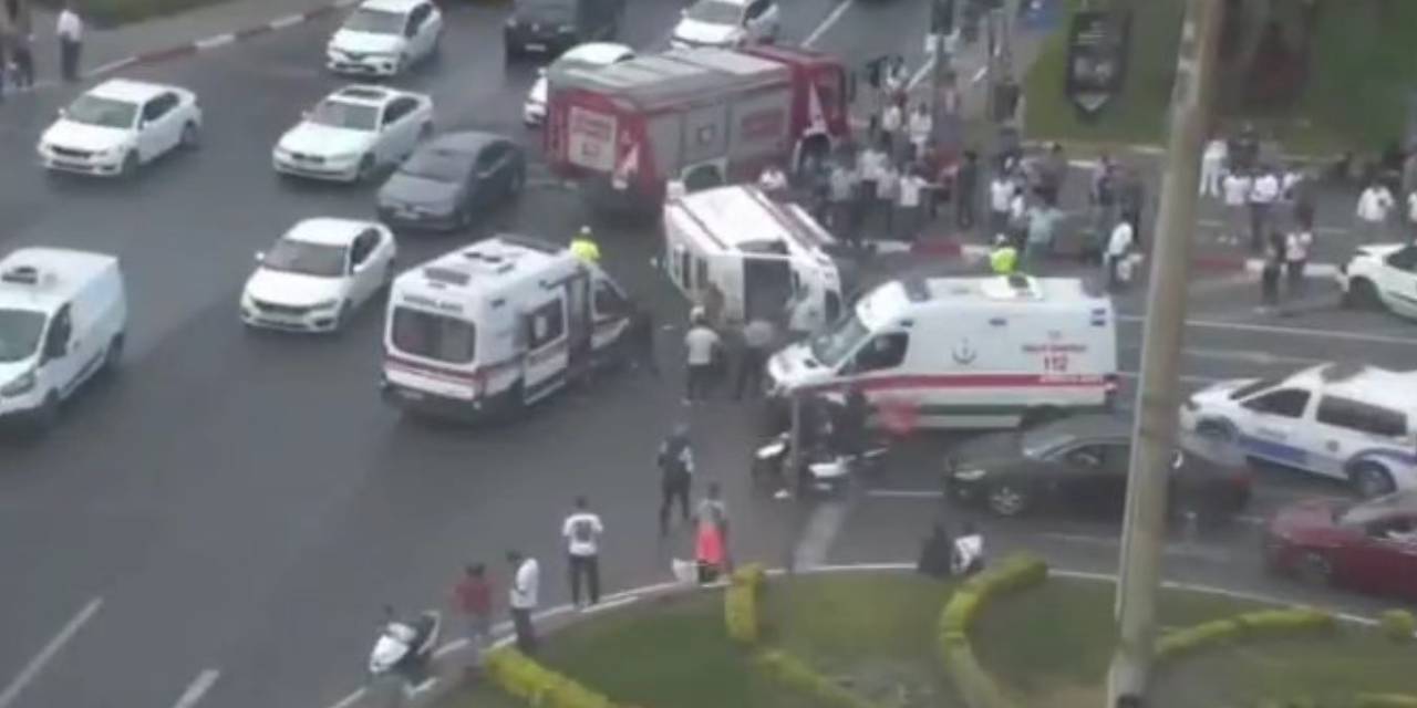 Vatan Caddesi'nde Ambulans Kazası
