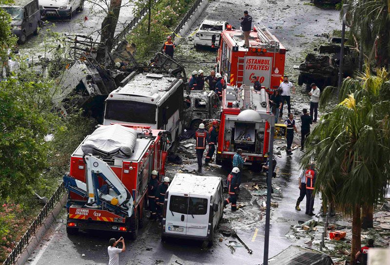 Vezneciler ve Beşiktaş terör saldırılarının "planlayıcıları" yakalandı