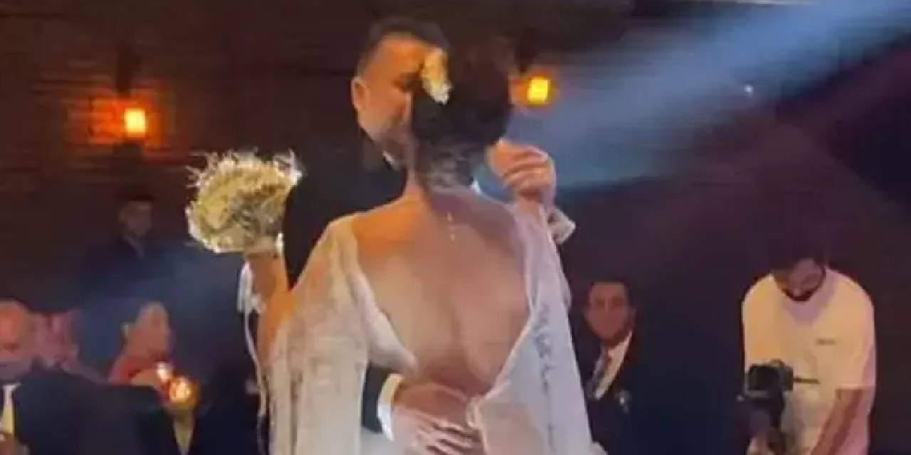 1,5 yıllık aşkta mutlu son! Ünlü şarkıcı evlendi: İşte düğünden kareler...
