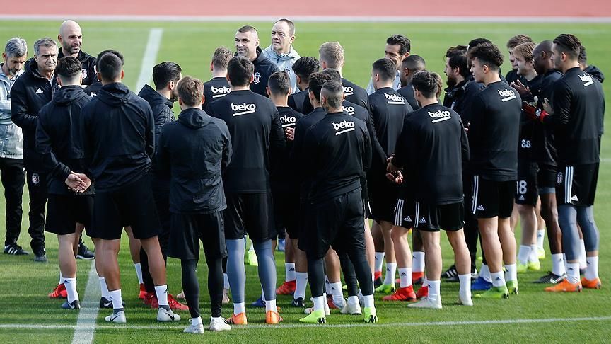 Beşiktaş, Burak Yılmaz'a Yardımcı Olacak 2 antrenörün daha katıldığı duyurdu