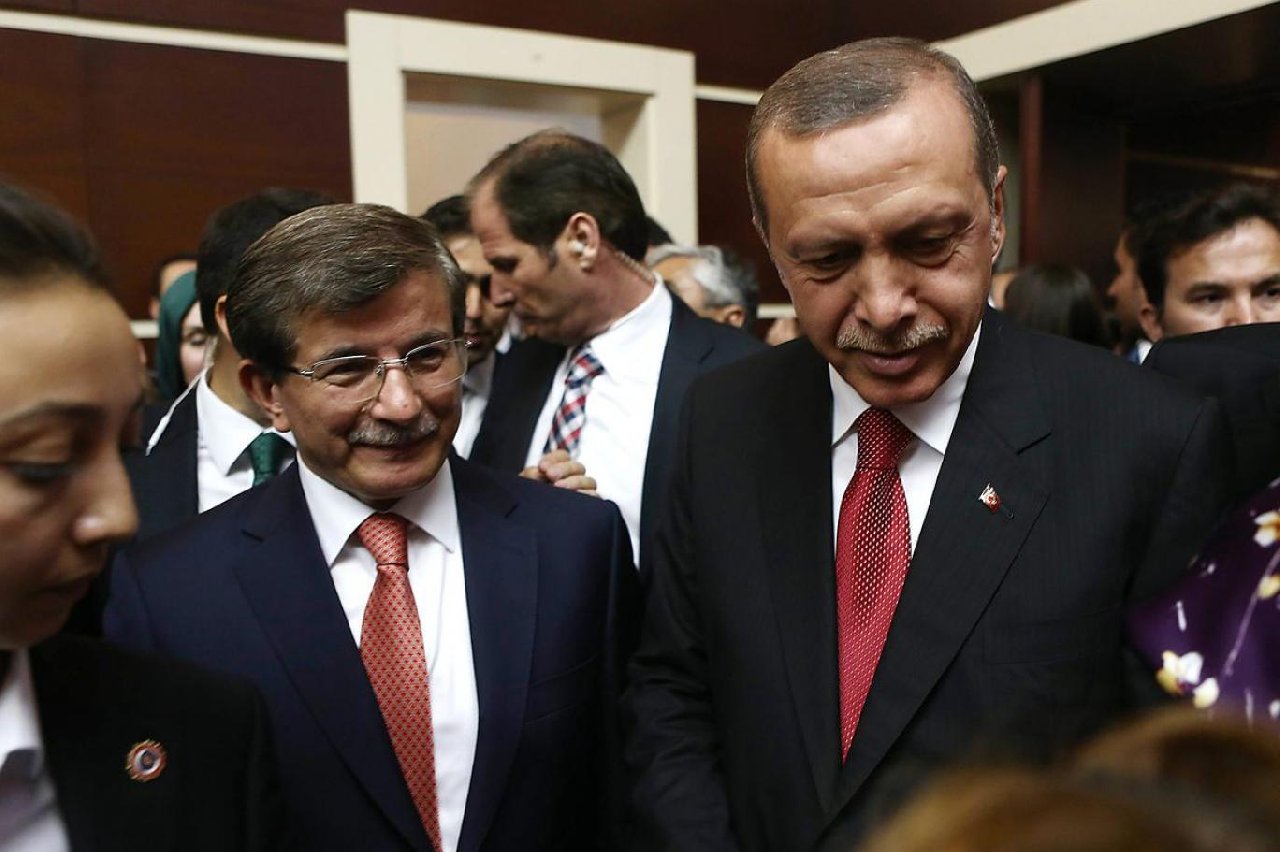 Davutoğlu'ndan AKP İle İttifaka Yeşil Işık