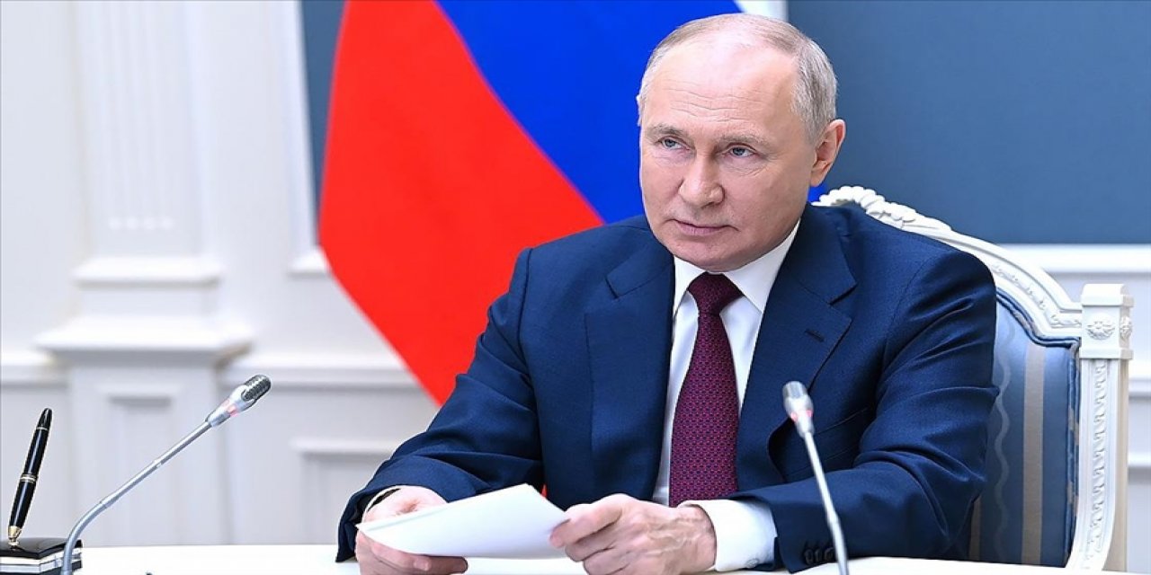 Putin 2024 Seçimlerinde Yeniden Aday Olacak