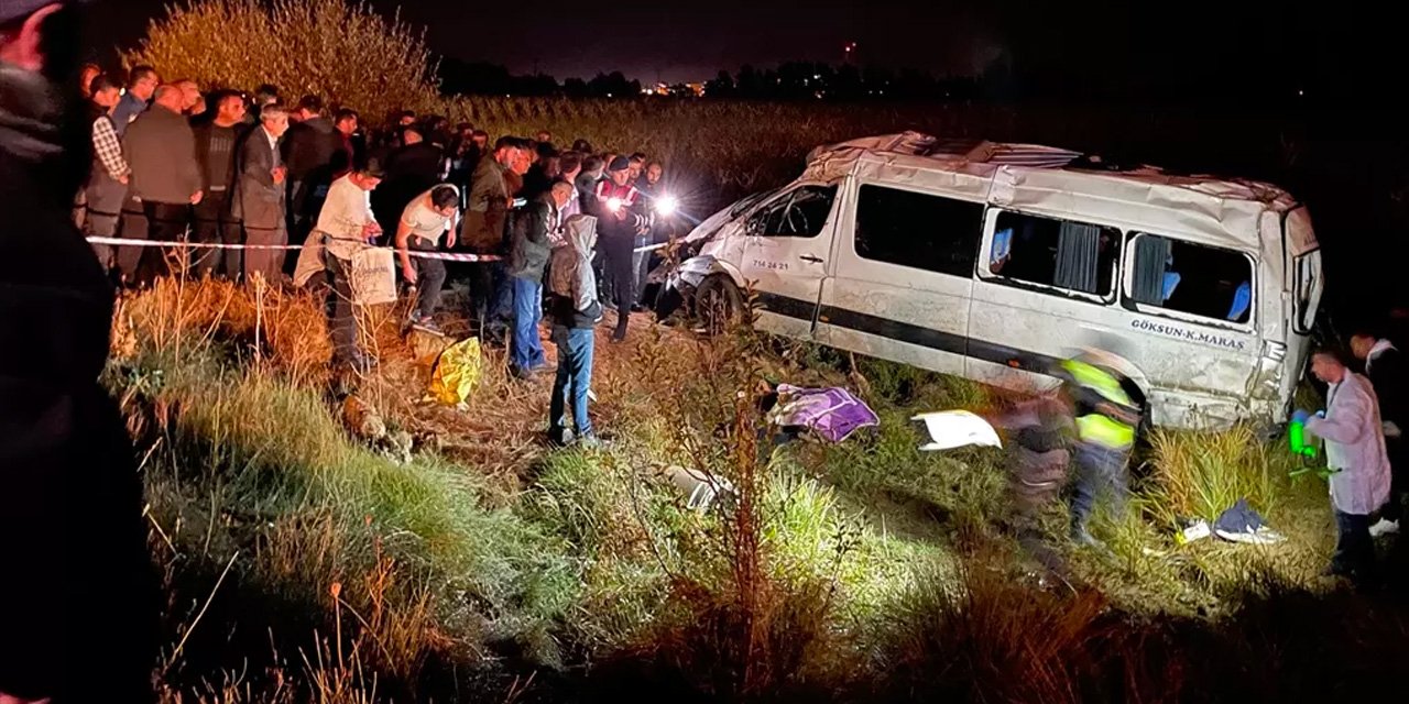 Yolcu Minibüsü Şarampole Uçtu: Ölü ve Yaralılar Var