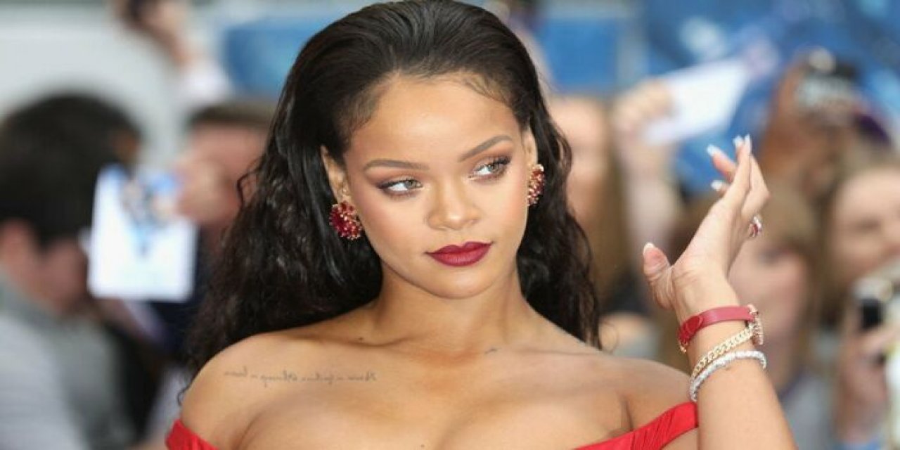 Rihanna'dan Konser ve Albüm Sürprizi: Rekor Fiyata Anlaşma
