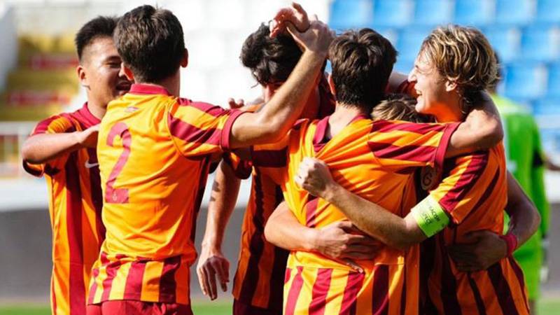 Galatasaray U19, Bayern Münih U19'u devirdi!