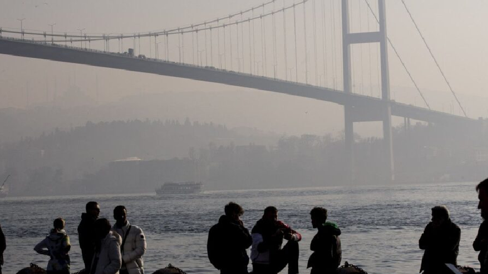 Dikkat! İstanbul'a Gece ve Sabah 'Puslu Hava' Uyarısı