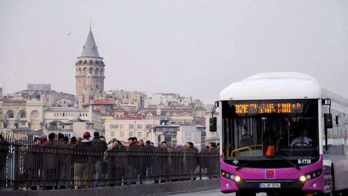 İstanbul'da haftasonu toplu taşıma ücretsiz mi?