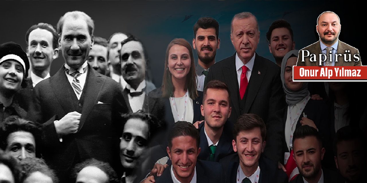 Kamu kurumları Atatürk ve Erdoğan filamalarını birlikte  sarkıtıyor.