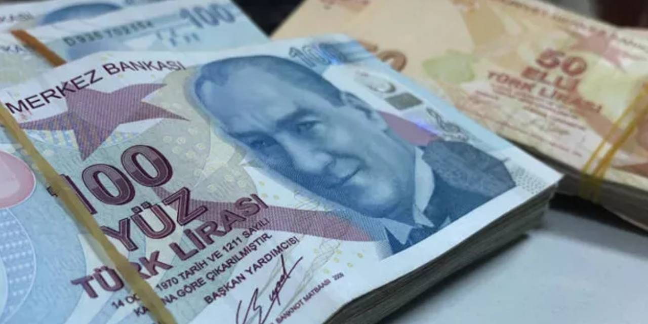 Bankada Parası Olanlar Dikkat: Faiz Oranları Değişiyor