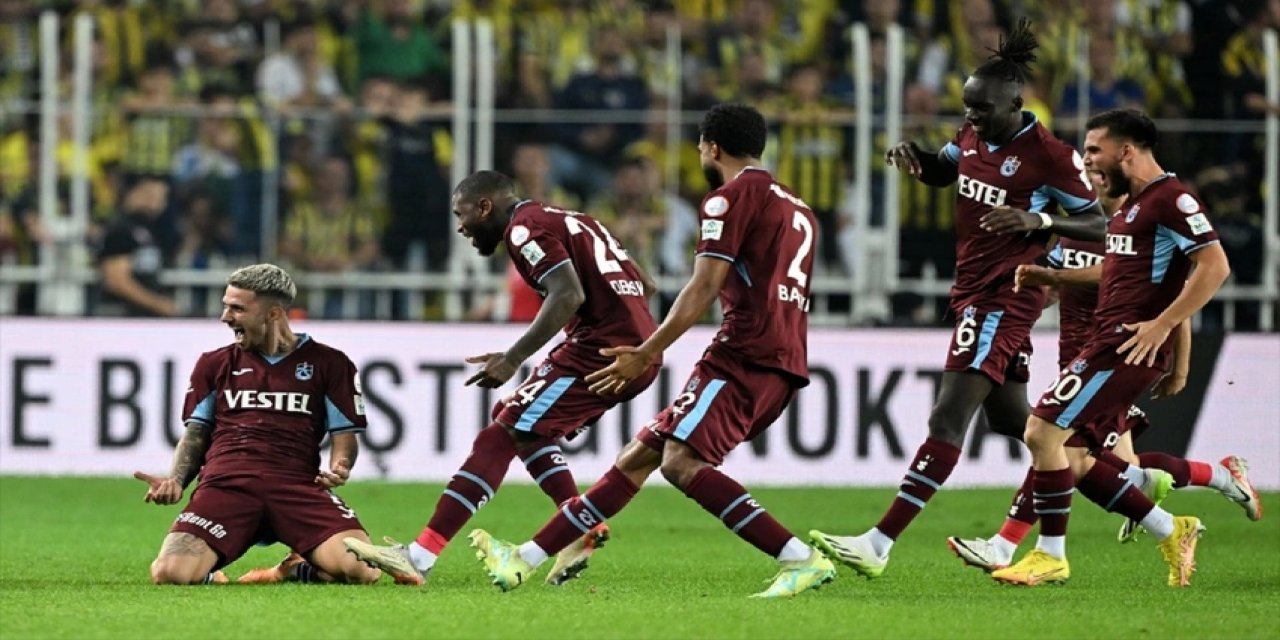 Fenerbahçe'nin 10 Maçlık Serisi Bozuldu! Kadıköy'de Kazanan Trabzonspor