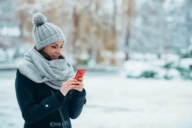 Tüm iPhone kullanıcıları için kış uyarısı: "Yavaş yavaş ısınmasını sağlayın"