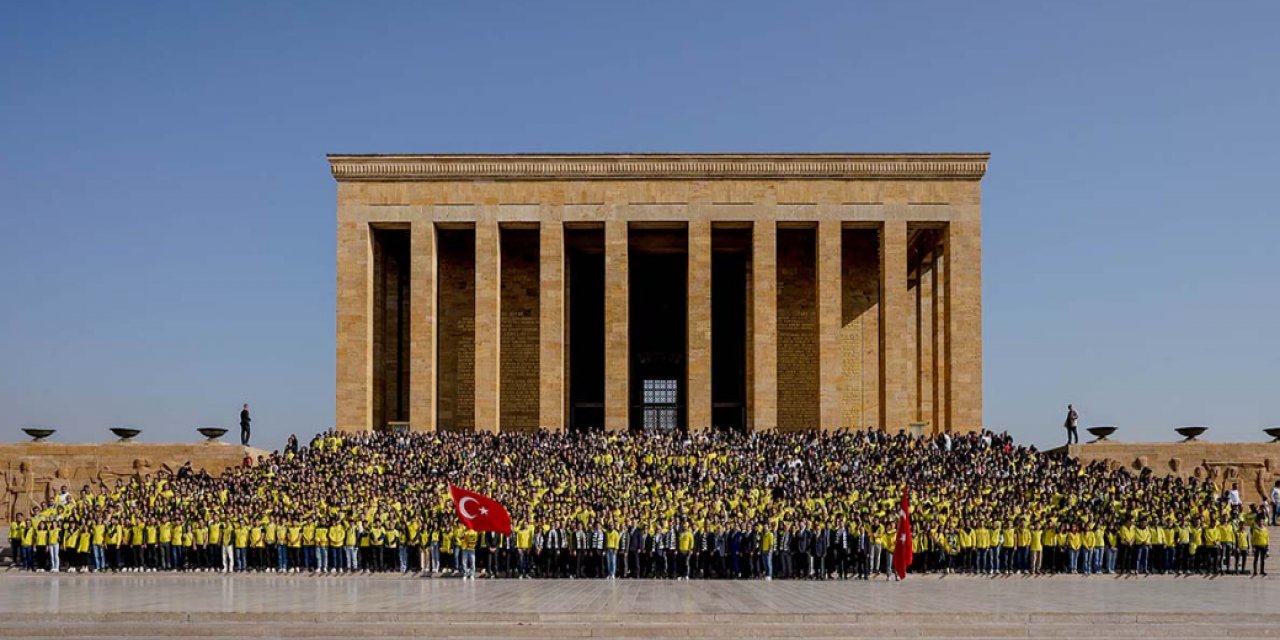 Fenerbahçelilerden Anıtkabir Ziyareti