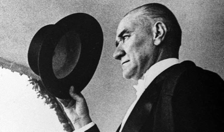Önderimiz Atatürk'ün Anısı Önünde Saygıyla Eğiliyor, O'nu Sevgi, Özlem ve Minnetle Anıyoruz...