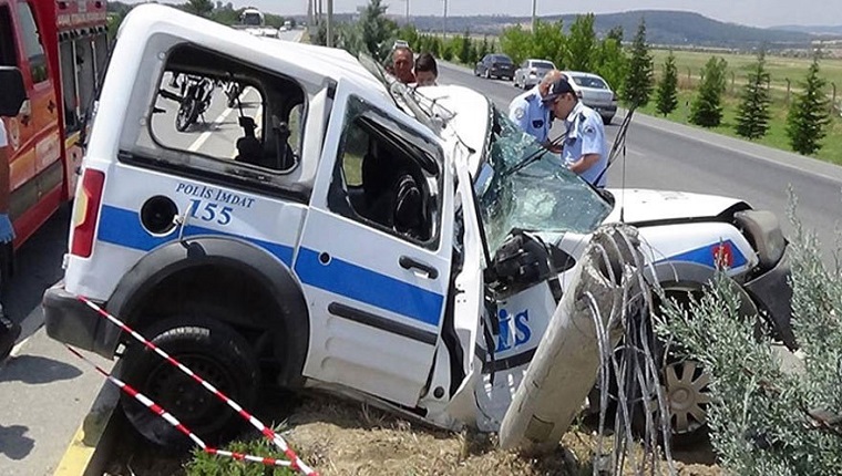 Polis aracı kaza yaptı: 1 şehit