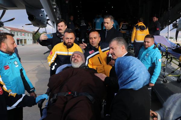 Gazze’den 61 hasta daha Ankara’ya getirildi