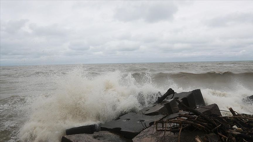 Meteoroloji'den o şehir için fırtına uyarısı! Deniz dalgaları 5 metreyi bulabilir