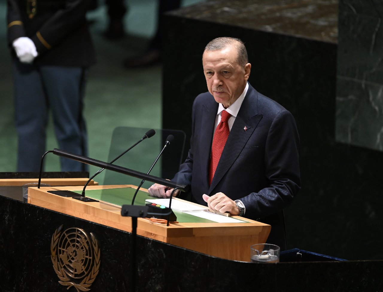 Erdoğan AKP'nin Yerel Seçim Sloganını Açıkladı