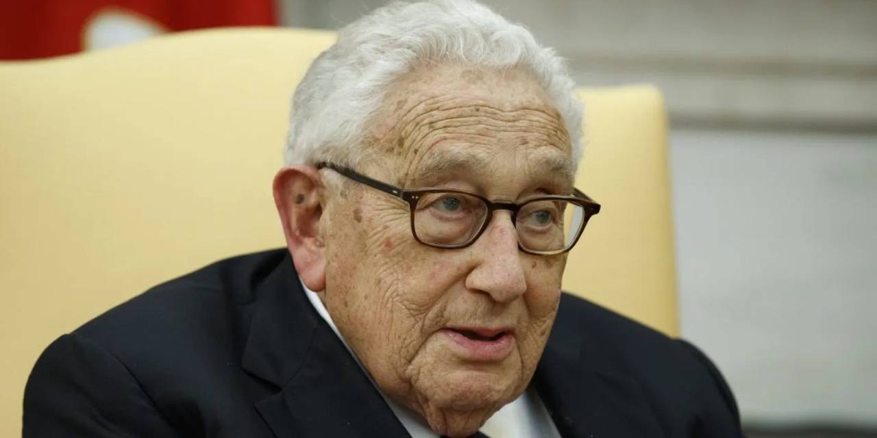 Henry Kissinger hayatını kaybetti