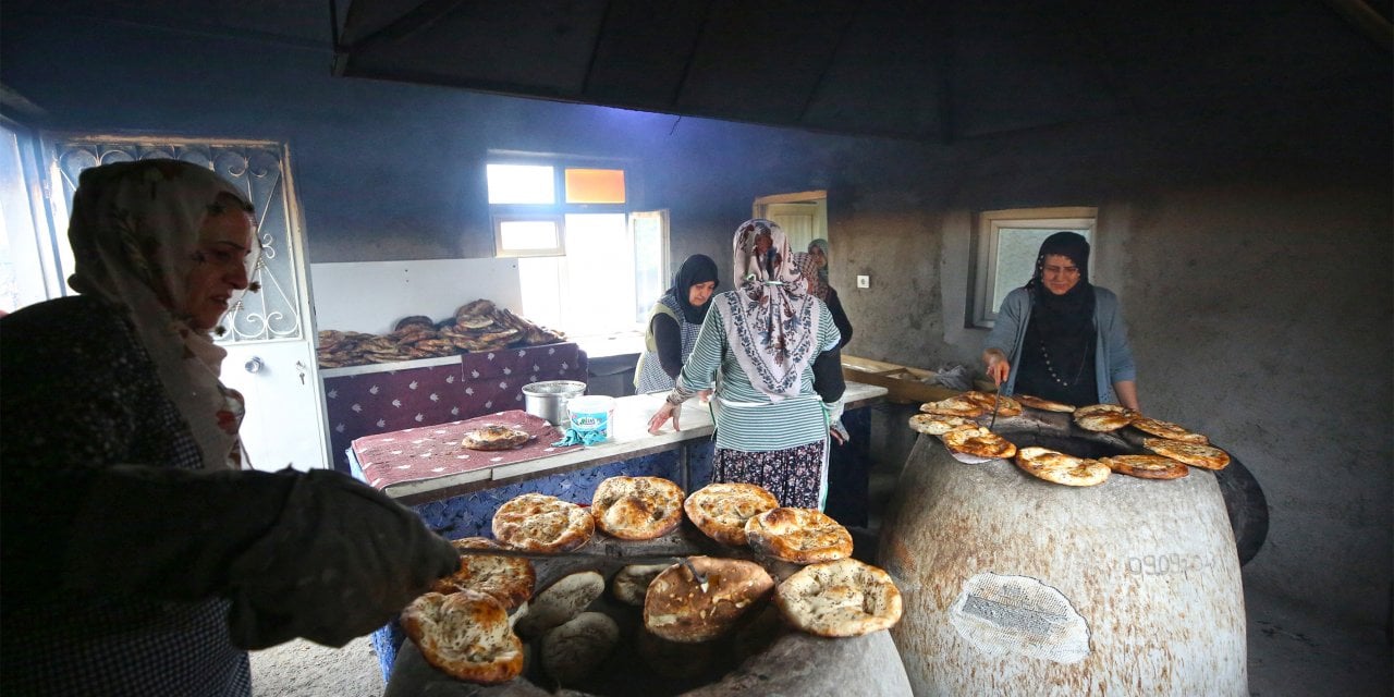 "Köyde Satış Olmaz" Dediler, Şimdi Talebe Yetişemiyor