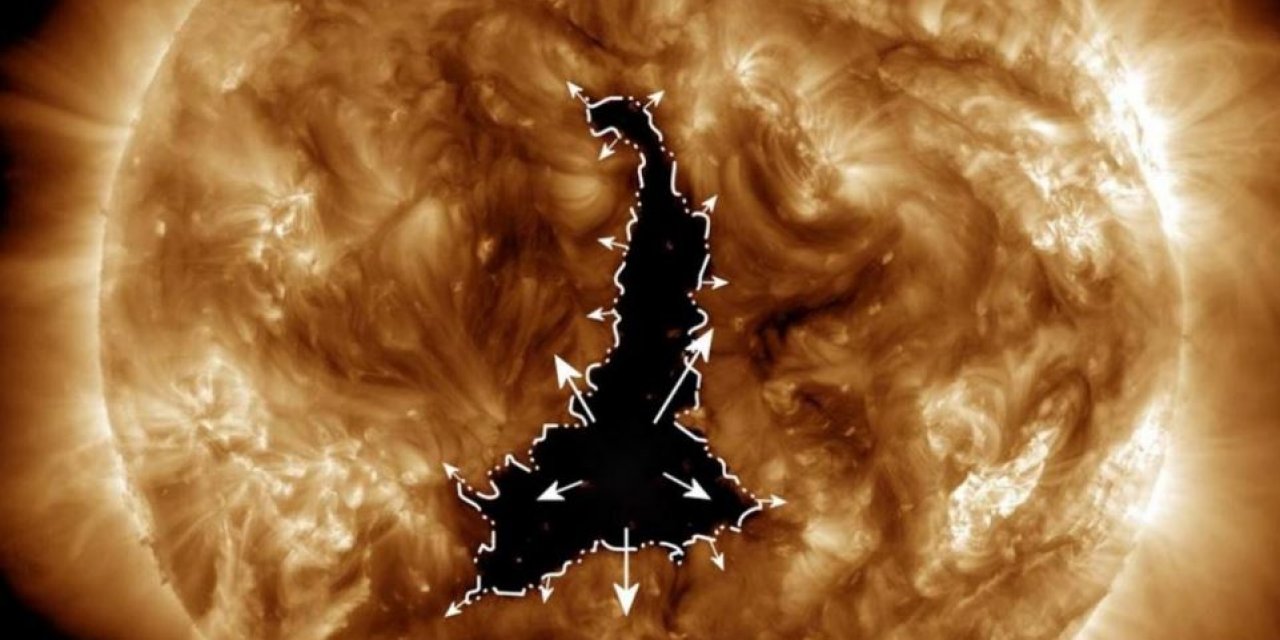Güneş'te 60 Dünya Büyüklüğünde Bir Delik Açıldı, Fırtınaları Üzerimize Gönderiyor!  Dünya'ya radyaaktif dalgalar yaklaşıyor
