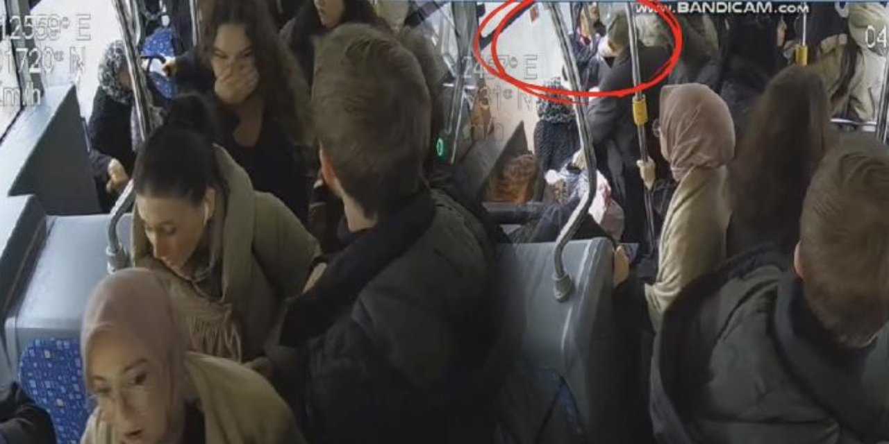 İETT Otobüsünde Biber Gazlı Tartışma! Yolcular Fenalaştı