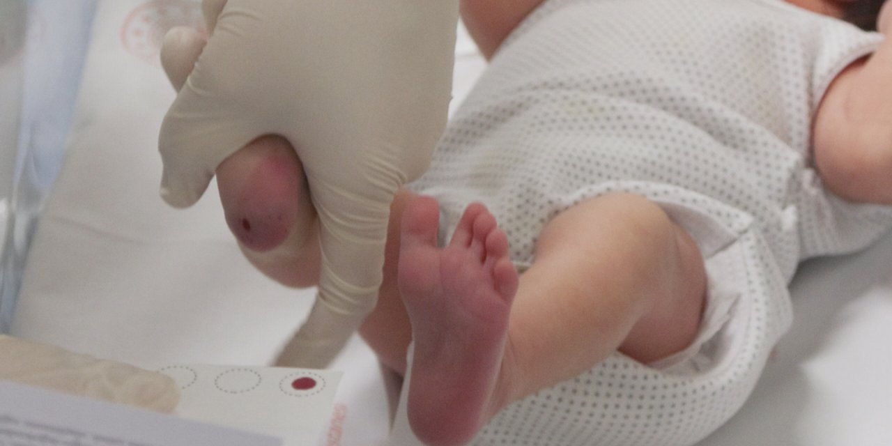 Aşı Karşıtlığının Etkileri Ortaya Çıkmaya Başladı! Bebeklerin Hayatları Tehlikeye Atılıyor