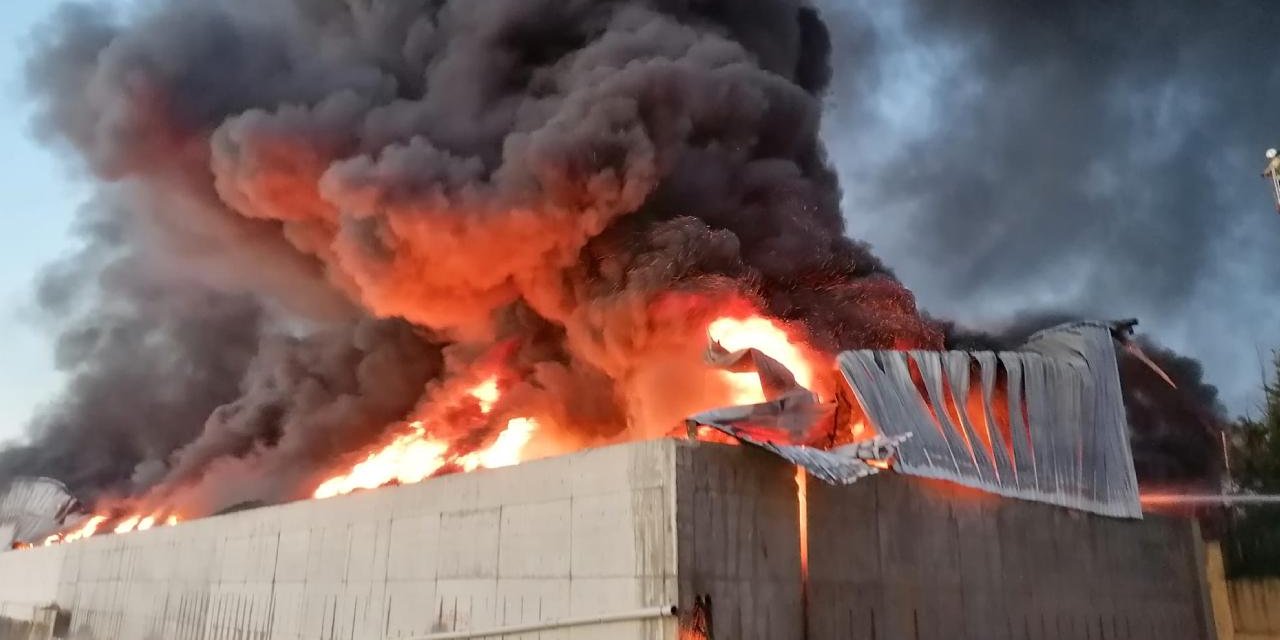 Silivri'de Fabrikada Patlama Oldu: 1 İşçi Öldü!