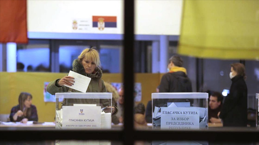 Sırbistan'da Kritik Seçimler Yarın Başlıyor