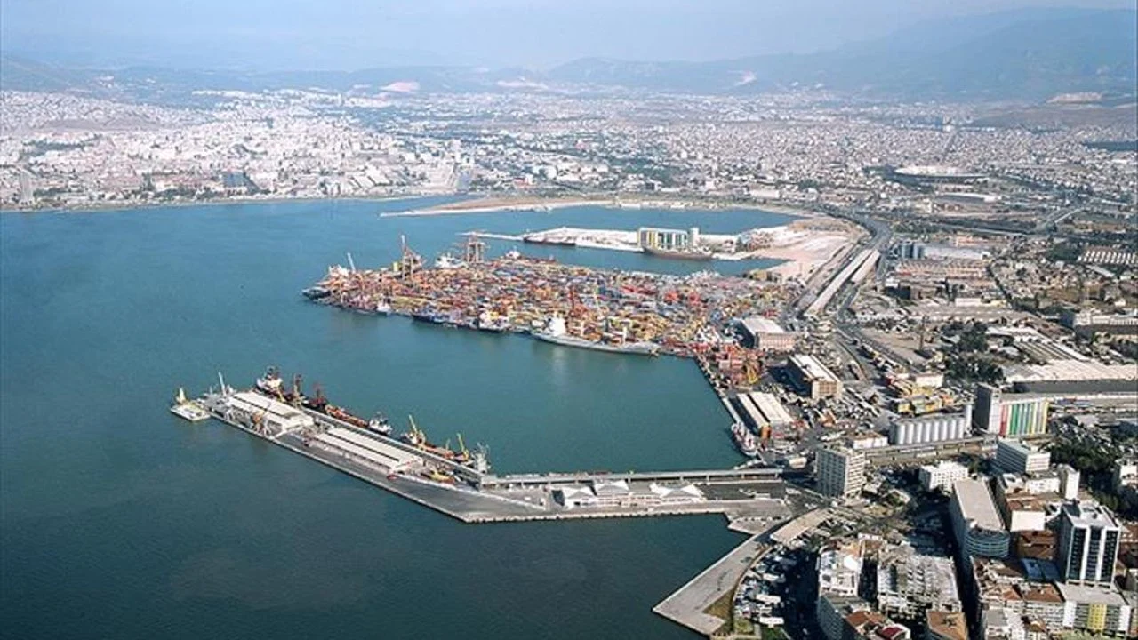 Reuters: 'Abu Dabi İzmir Limanı'na Ortak Olacak'