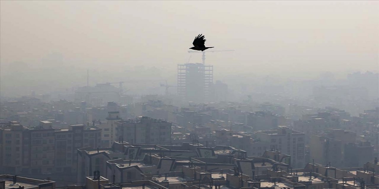 İran, Hava Kirliliği Nedeniyle Uzaktan Eğitime Geçti