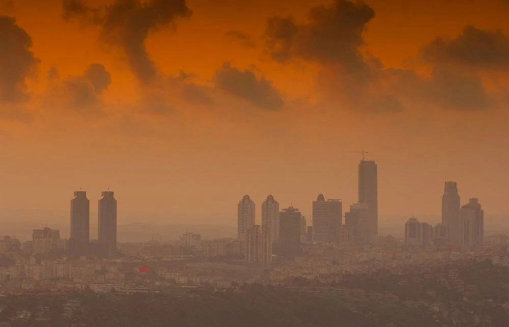 İstanbul'un havasındaki  görünmeyen tehlike görünür hale geldi! Maskeler geri dönebilir