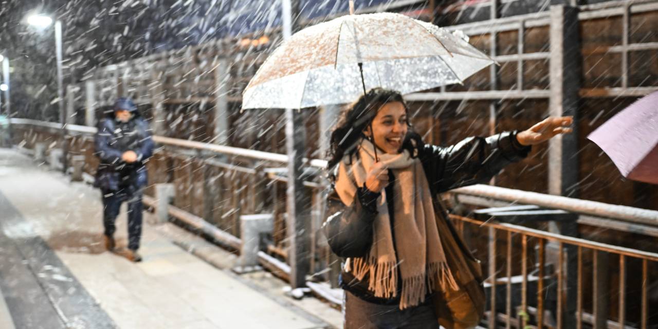Yılbaşında İstanbul'da kar yağacak mı?  Prof. Dr. Orhan Şen yanıt verdi: 'Tatilinizi tekrar gözden geçirin'
