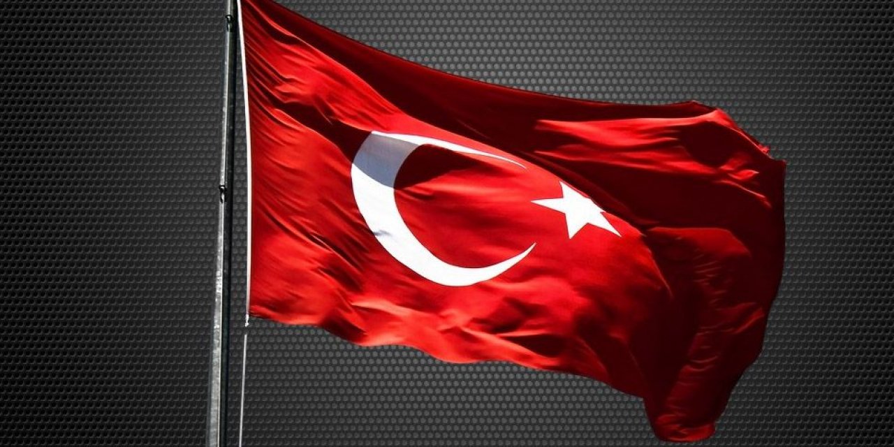 Terör Propagandasına Türk Bayrağı Paylaşma Cezası