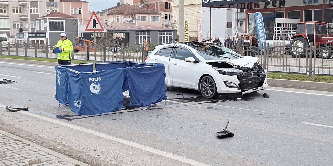 Otomobilin Çarptığı Bisikletli Hayatını Kaybetti!