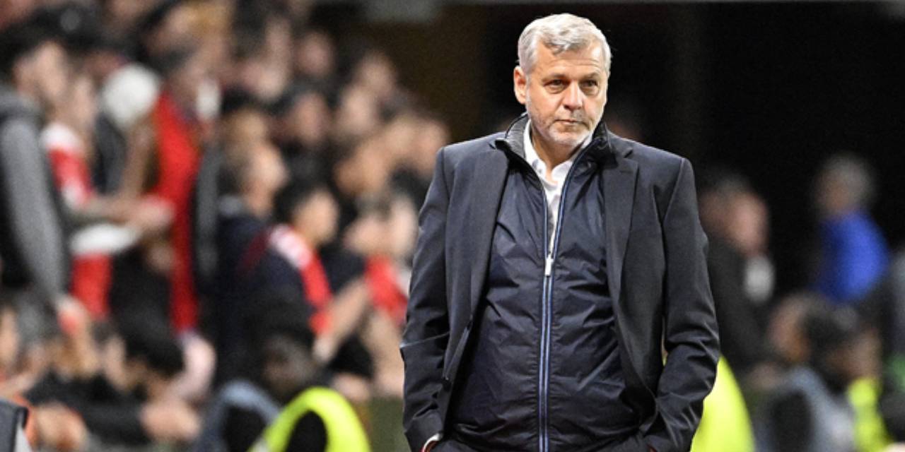 Beşiktaş'ta Teknik Direktör Belirsizliği Devam Ediyor: Bruno Genesio da olmadı