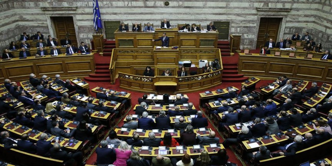 Yunanistan'da Kabine Değişti