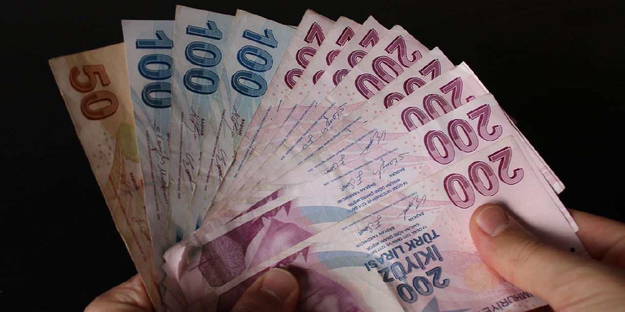 En Düşük Maaş 10 Bin 316 Lira Olacak! Refah Payı Kararı Bekleniyor