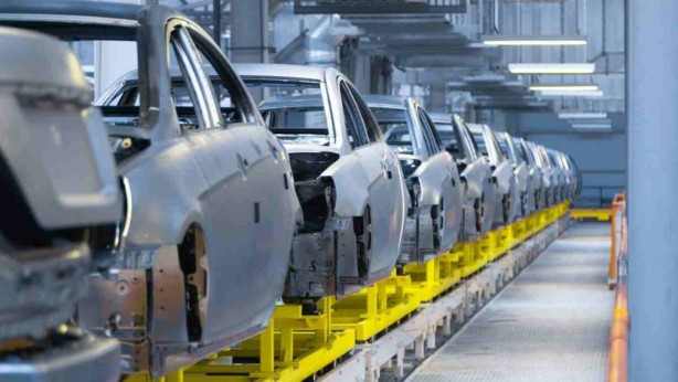 Bir efsane daha aramızdan ayrılıyor! O marka, en ünlü modelinin üretimini bitirdiğini duyurdu! Fabrika ise satışa çıkıyor