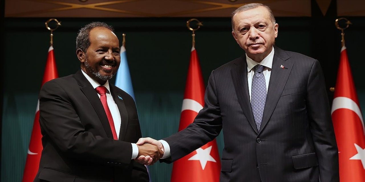 Erdoğan, Somali Cumhurbaşkanı ile Telefonda Görüştü