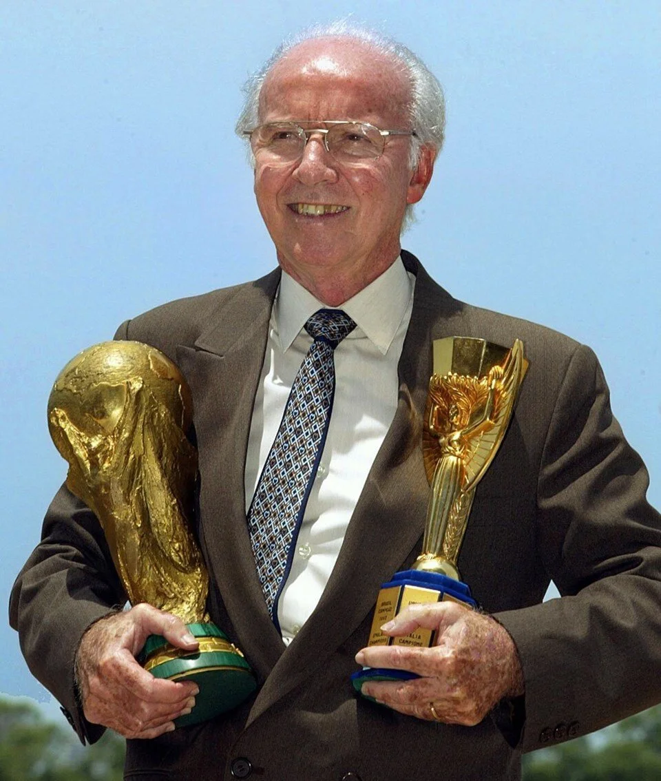 Brezilya ile 4 Dünya Kupası kazanan Mario Zagallo hayatını kaybetti