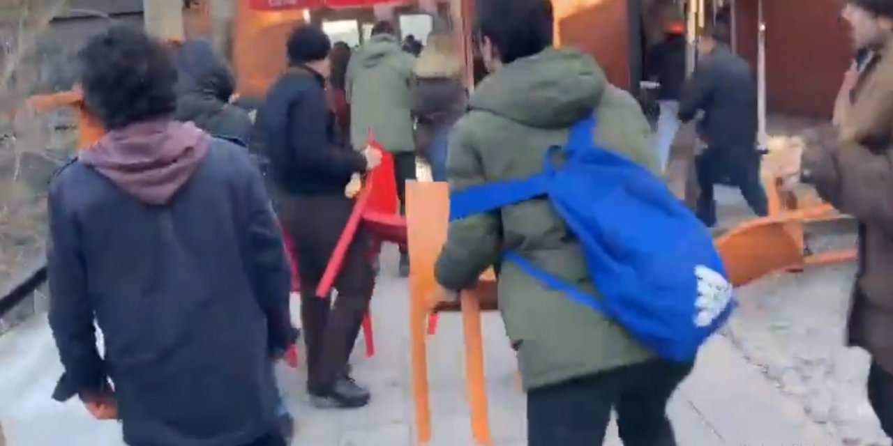 Ankara Üniversitesi'nde Sınava Girecek Öğrencilere Saldırdılar