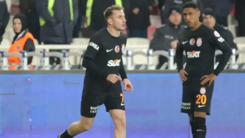Kerem Aktürkoğlu'nun ağzını okudular!