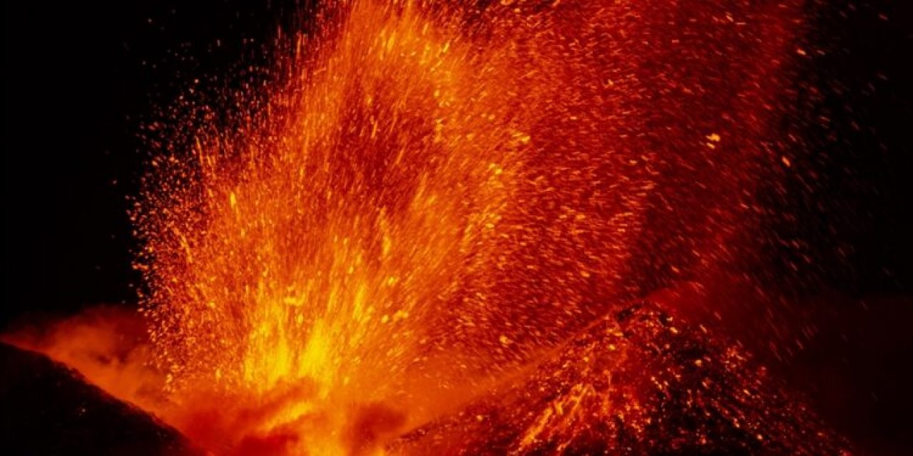 Patlama Sonrası, Uyarı Seviyesi 3'e Yükseltildi, Halka Uzak Durma Çağrısı