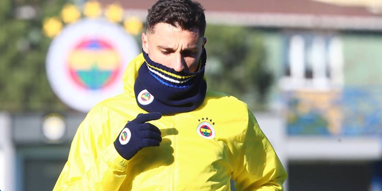 Fenerbahçe'nin yeni transferi Rade Krunic ilk idmanına çıktı