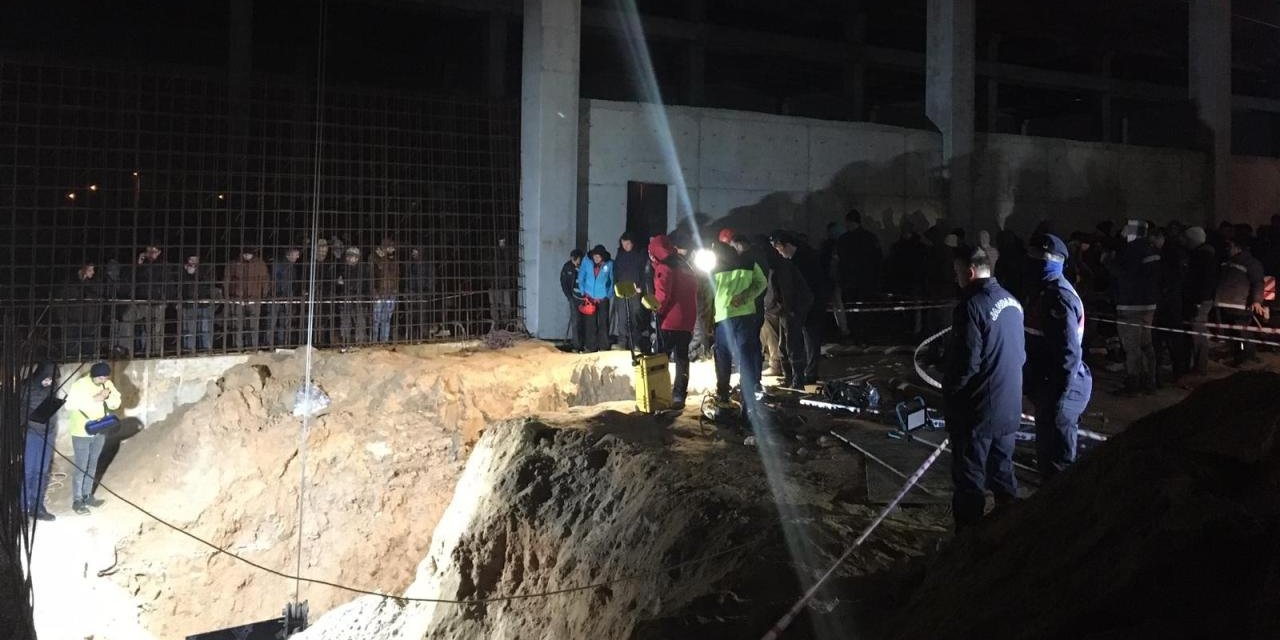 Tekirdağ'da Fabrika İnşaatında Göçük: Ölü ve Yaralılar Var!