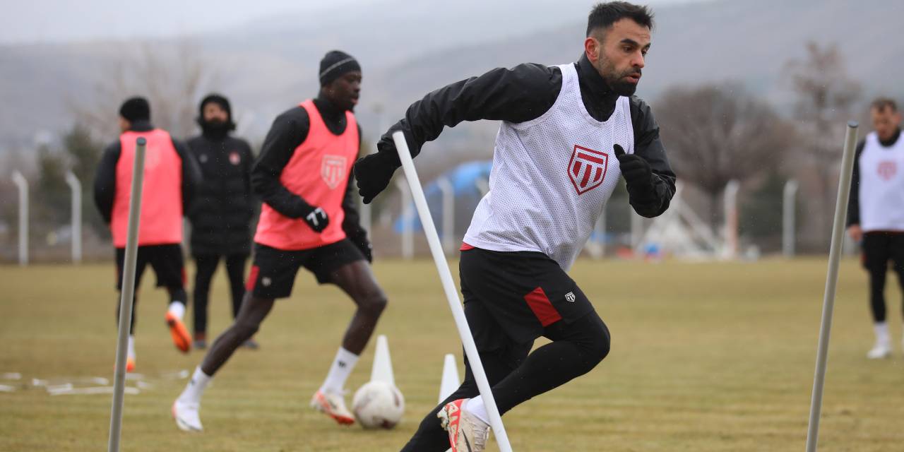 Sivasspor kupa maçı için hazırlıklarını sürdürdü