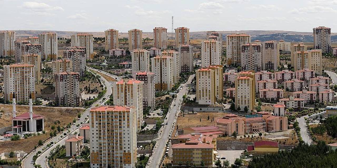 4 bin 500 TL'lik Kirayı 24 Bin TL'ye Çıkardı: Mahkeme Ev Sahibini Haklı Bulup Zammı Onayladı... Karar Emsal Olacak