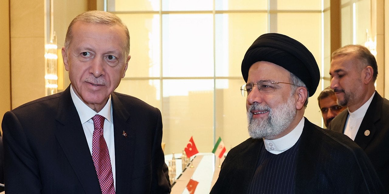 İran Cumhurbaşkanı Reisi Ankara'ya Geldi