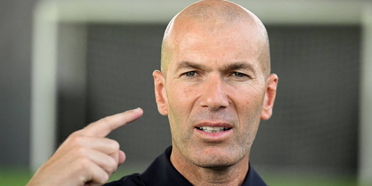 Cezayir Milli Takımından Zinedine Zidane atağı