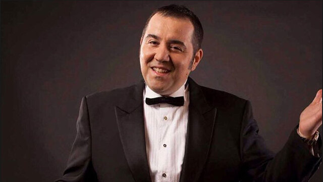 Ünlü Komedyen 3 Yıl Aradan Sonra "Ata Demirer Gazinosu" Gösterisiyle İzleyici Karşısına Çıkıyor